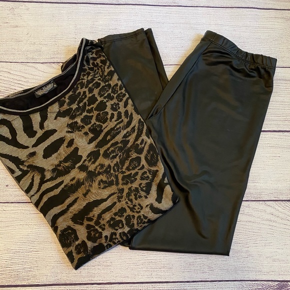 Cheetah print top - Picture 6 of 6